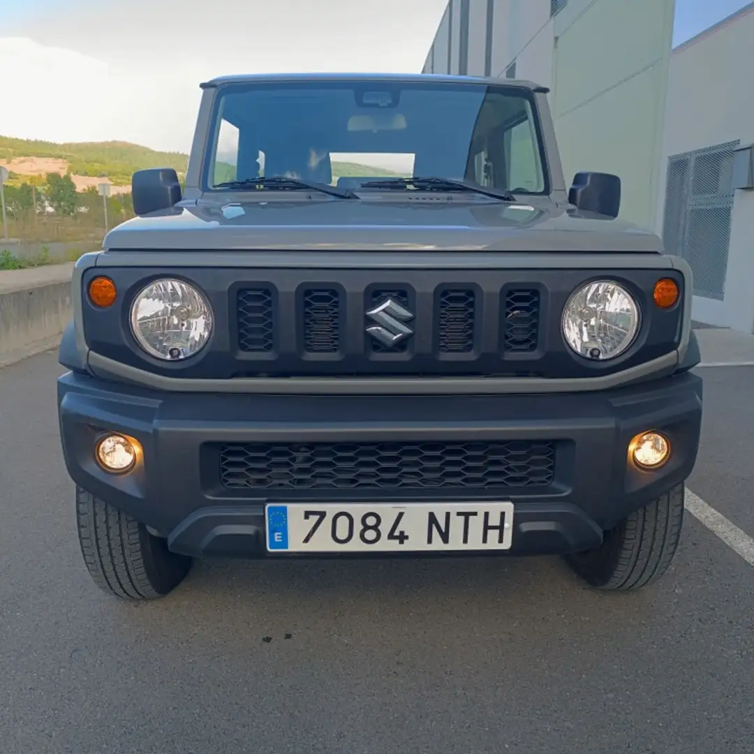 Suzuki Jimny 1.5 JLX Gris - 2