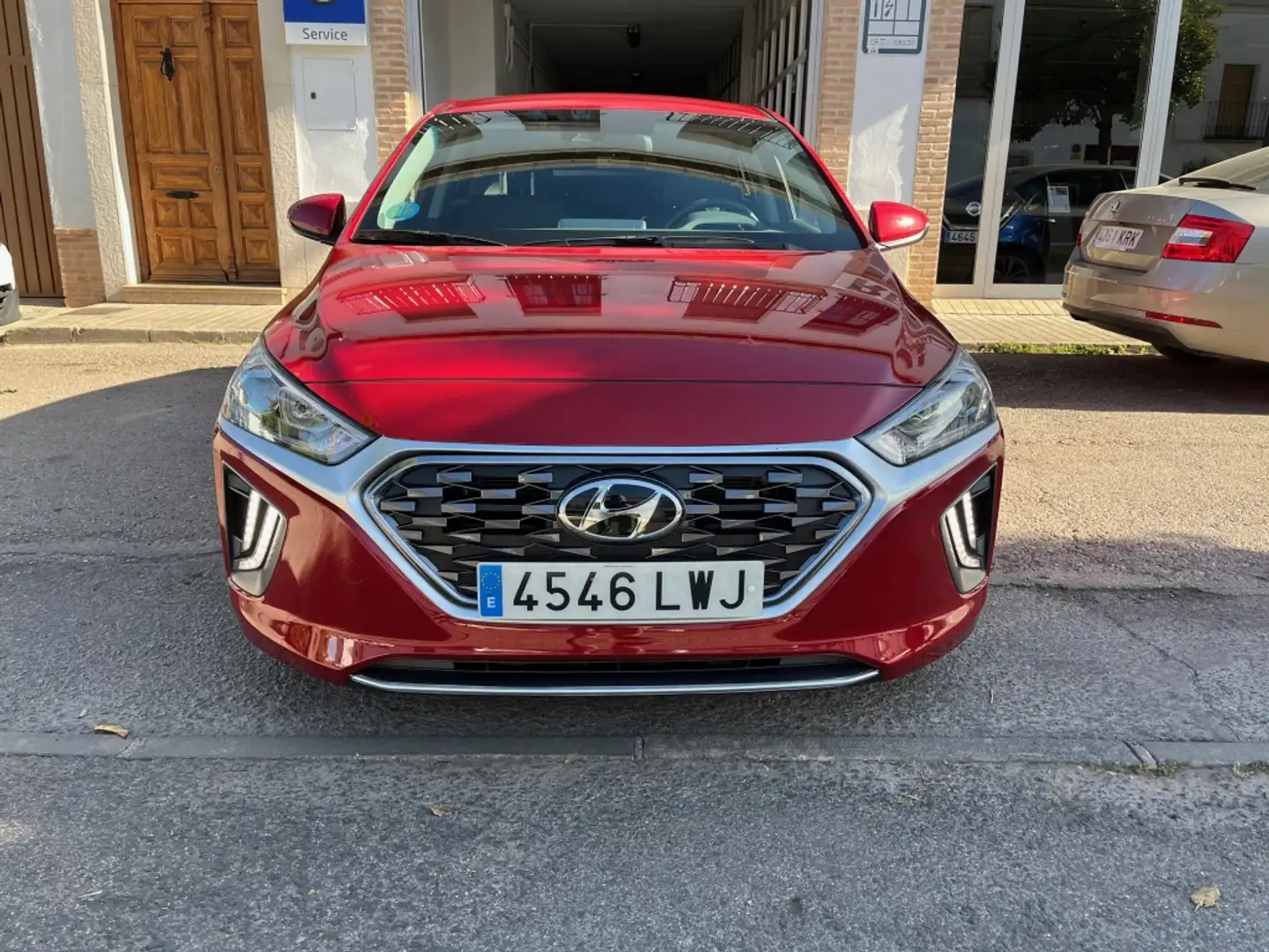 Hyundai IONIQ HEV 1.6 GDI Klass Rouge - 2