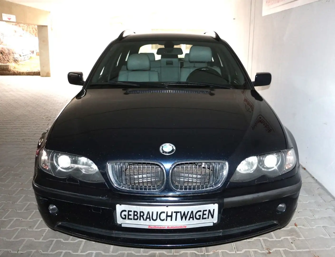 BMW 320 d Touring Edition Exclusive, Leder, Navi, Xen Blau - 2