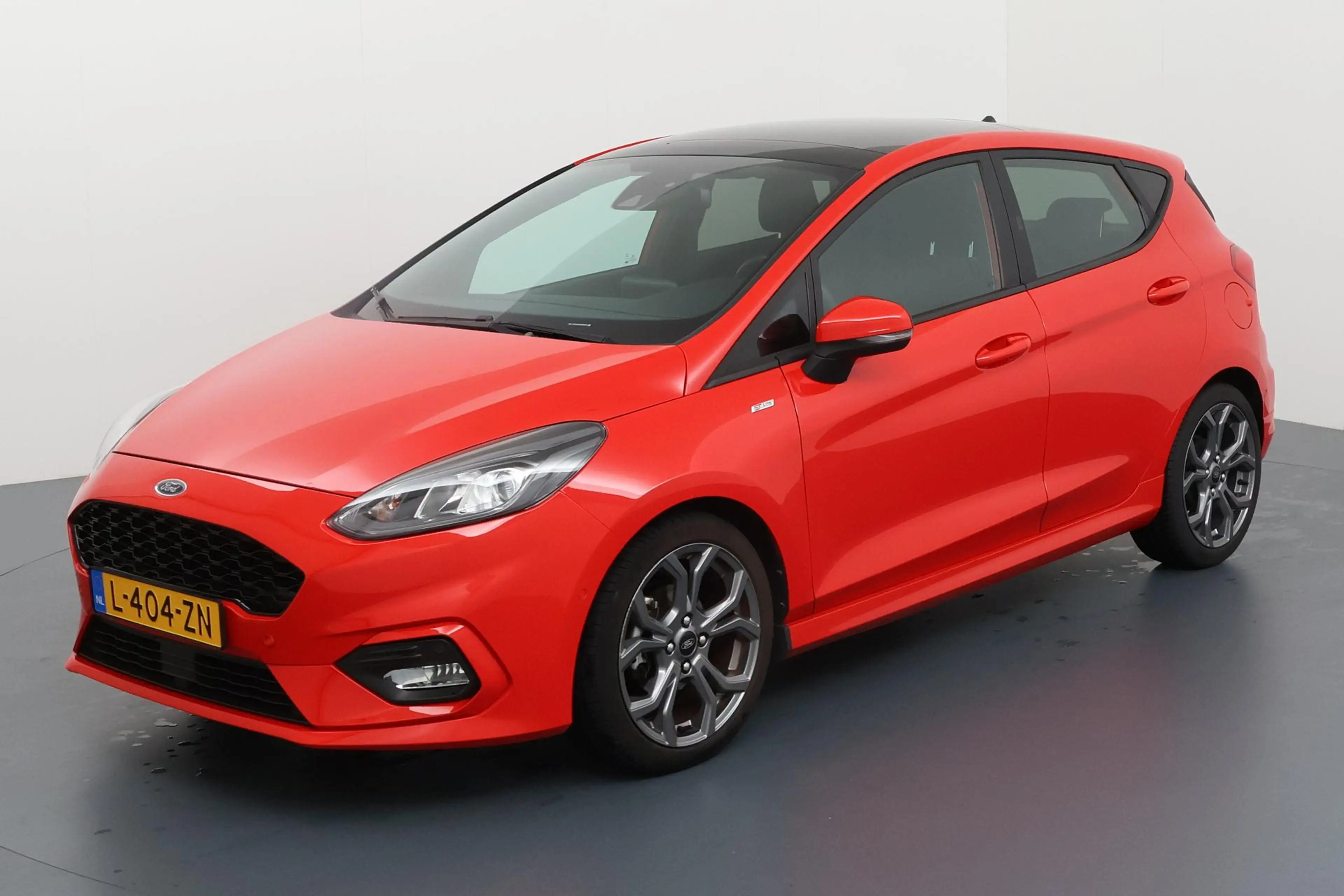 Ford Fiesta 1.0 EcoBoost Hybrid ST-Line Sportief karakter in e — photo 3