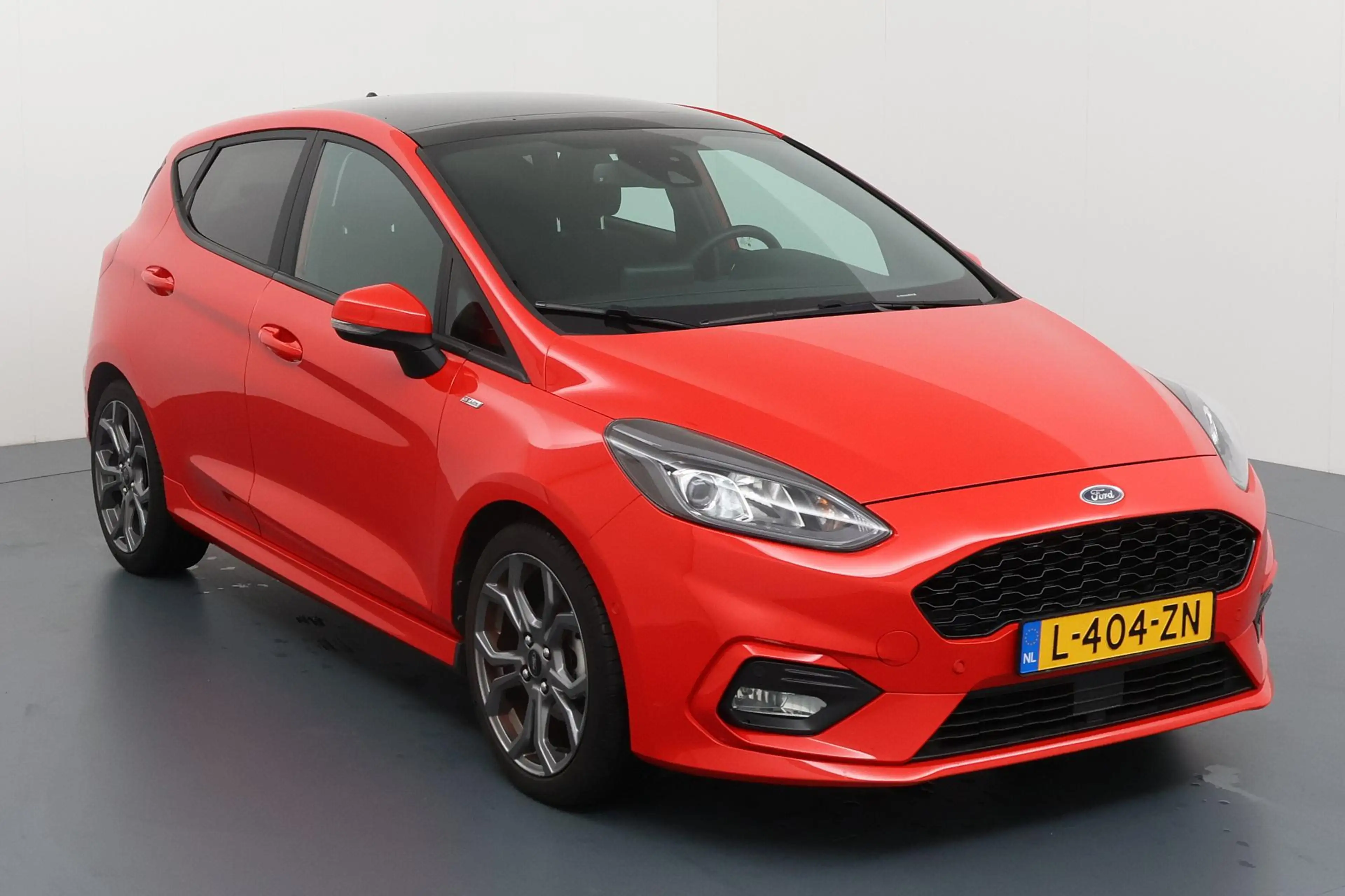 Ford Fiesta 1.0 EcoBoost Hybrid ST-Line Sportief karakter in e — photo 12