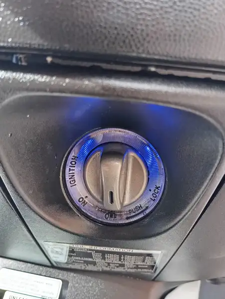 Honda Forza 250 - foto 7