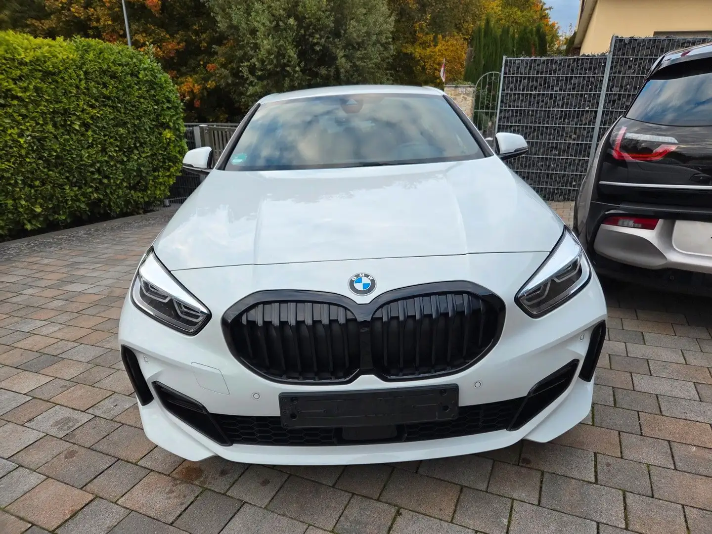 BMW 118 i M Sport LivePR DAB LED Komf 1.Hd Ufrei 17 Blanc - 2