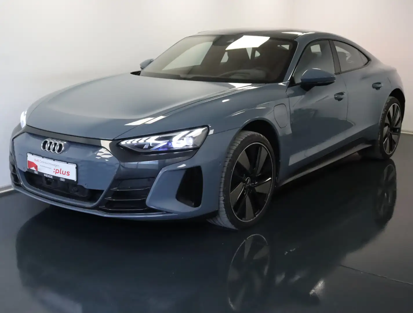 Audi e-tron GT quattro Luft Pano Matrix Grau - 2
