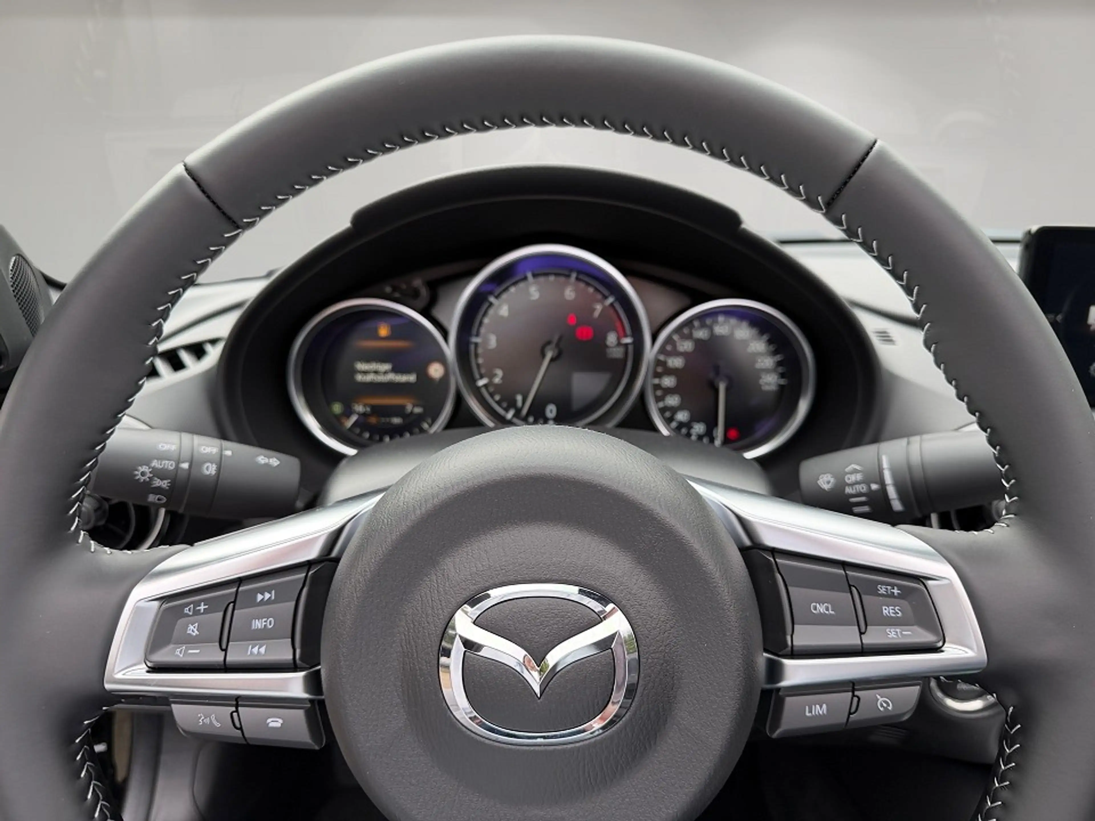 Mazda MX-5 SKYACTIV-G 136 Yakudo — photo 9