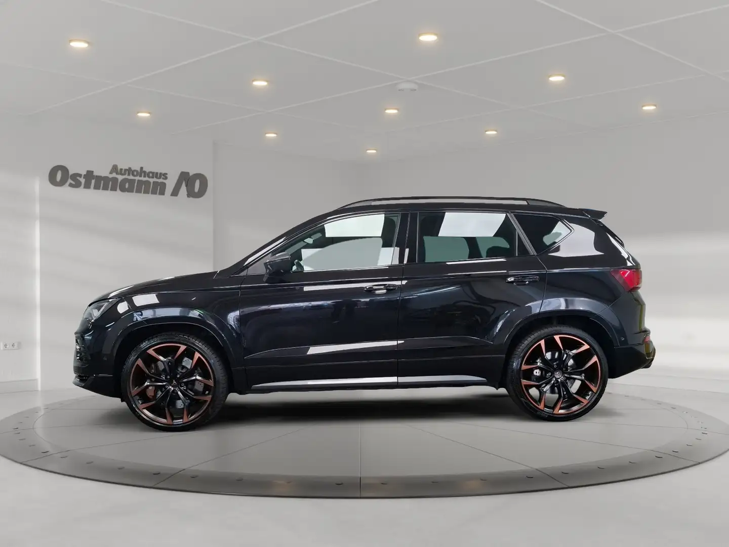 CUPRA Ateca VZ Edition 2.0 TSI 4Drive DCC Pano 360 Navi Schwarz - 2