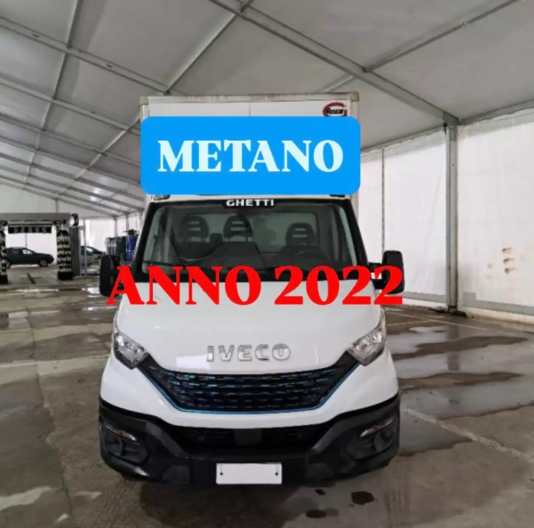 Iveco Daily 35S14 METANO FURGONATO Anno 2022 Km 56.000 Bianco - 2