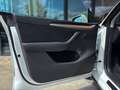 Tesla Model Y Dual Motor Performance Blanc - thumbnail 24