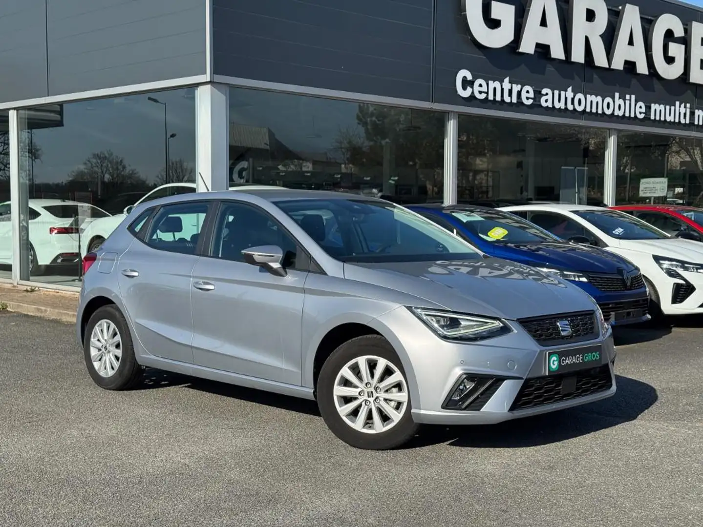 SEAT Ibiza 1.0 MPI 80 ch S/S BVM5 STYLE PLUS - 1