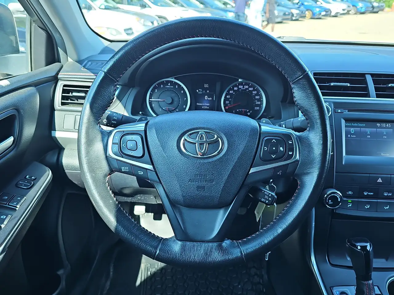 Toyota Camry снимка Toyota Camry