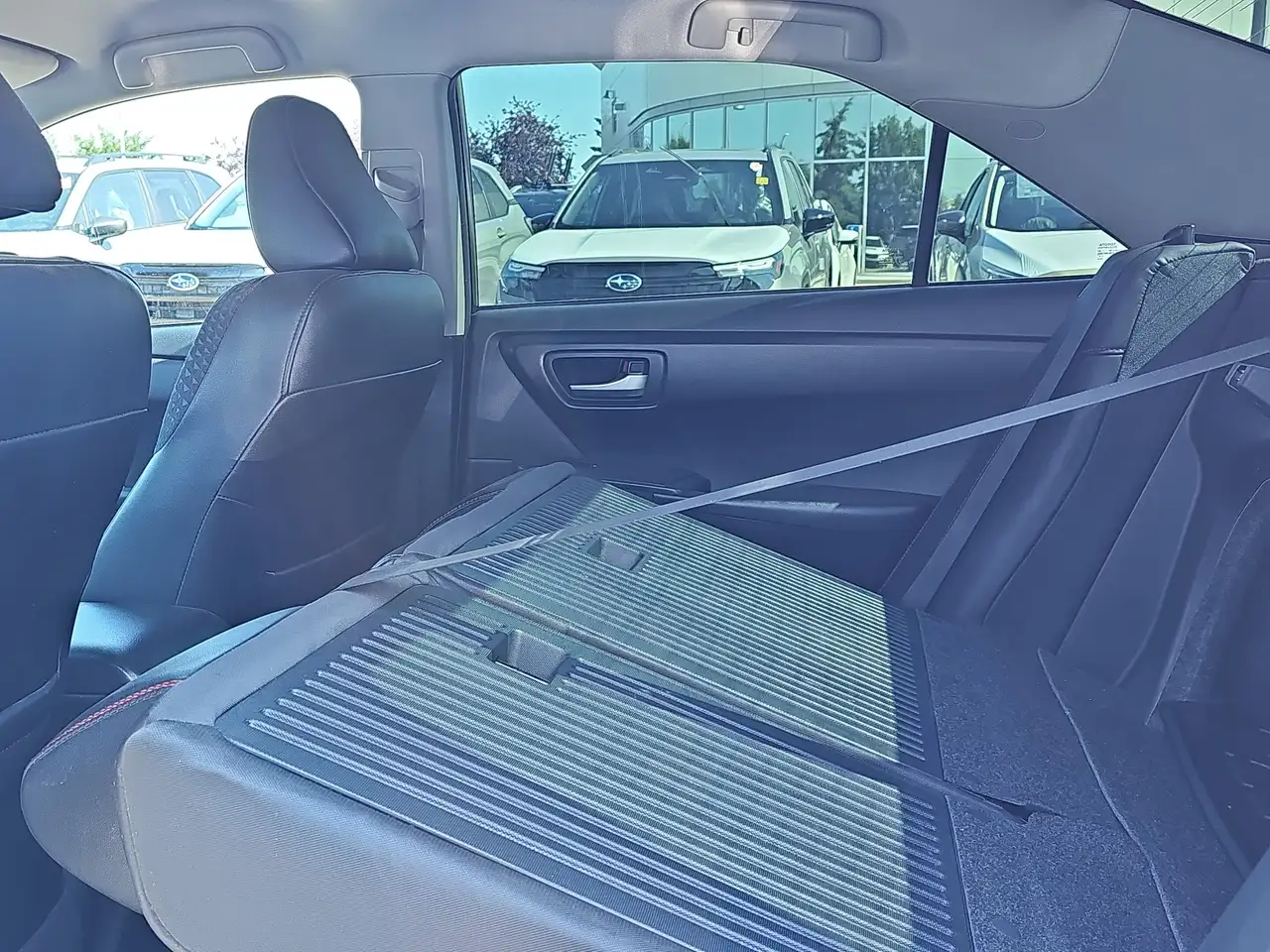 Toyota Camry снимка Toyota Camry
