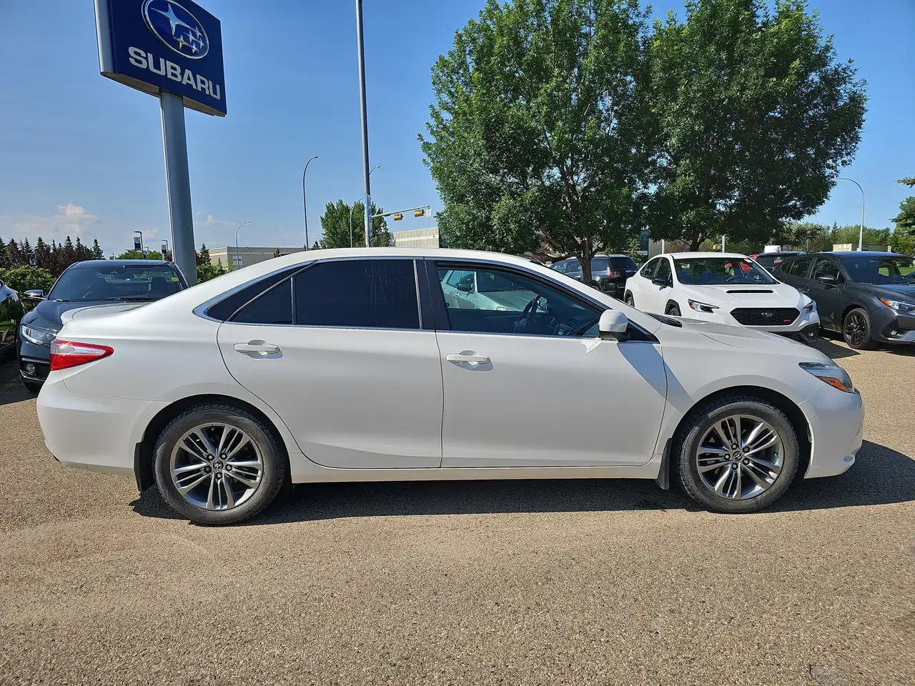 Toyota Camry снимка Toyota Camry