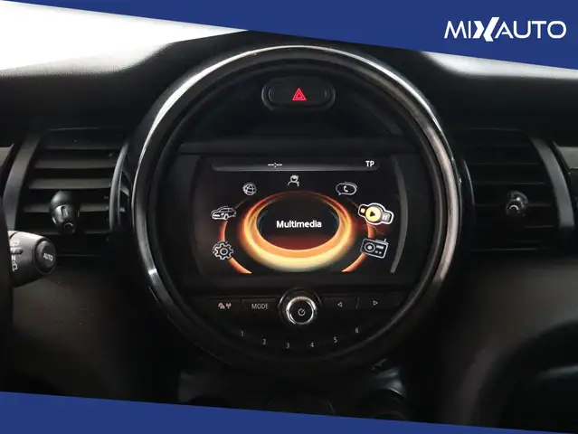 Mini Cooper Cooper view 13