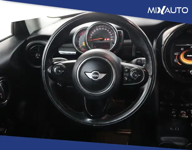 Mini Cooper Cooper view 12