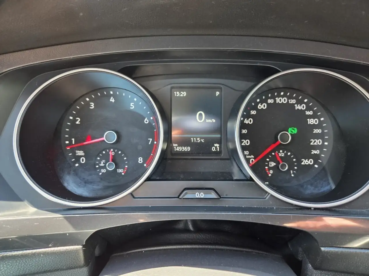 Volkswagen Tiguan снимка Volkswagen Tiguan