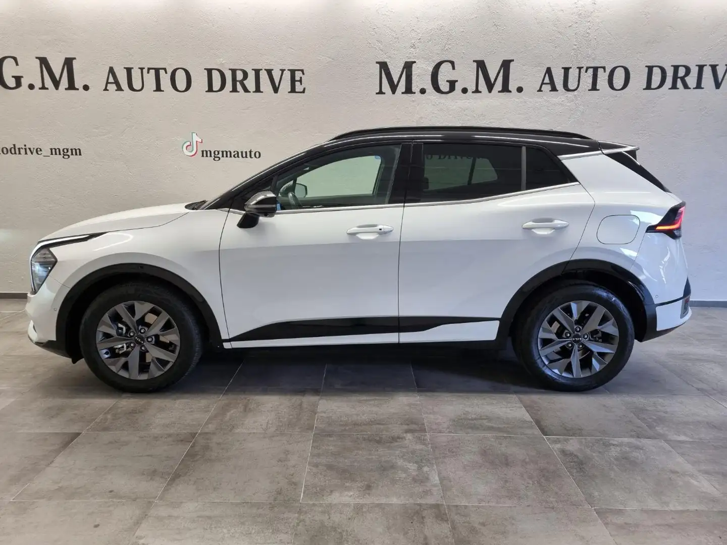 Kia Sportage 1.6 TGDi HEV AT GT-line Bianco - 2