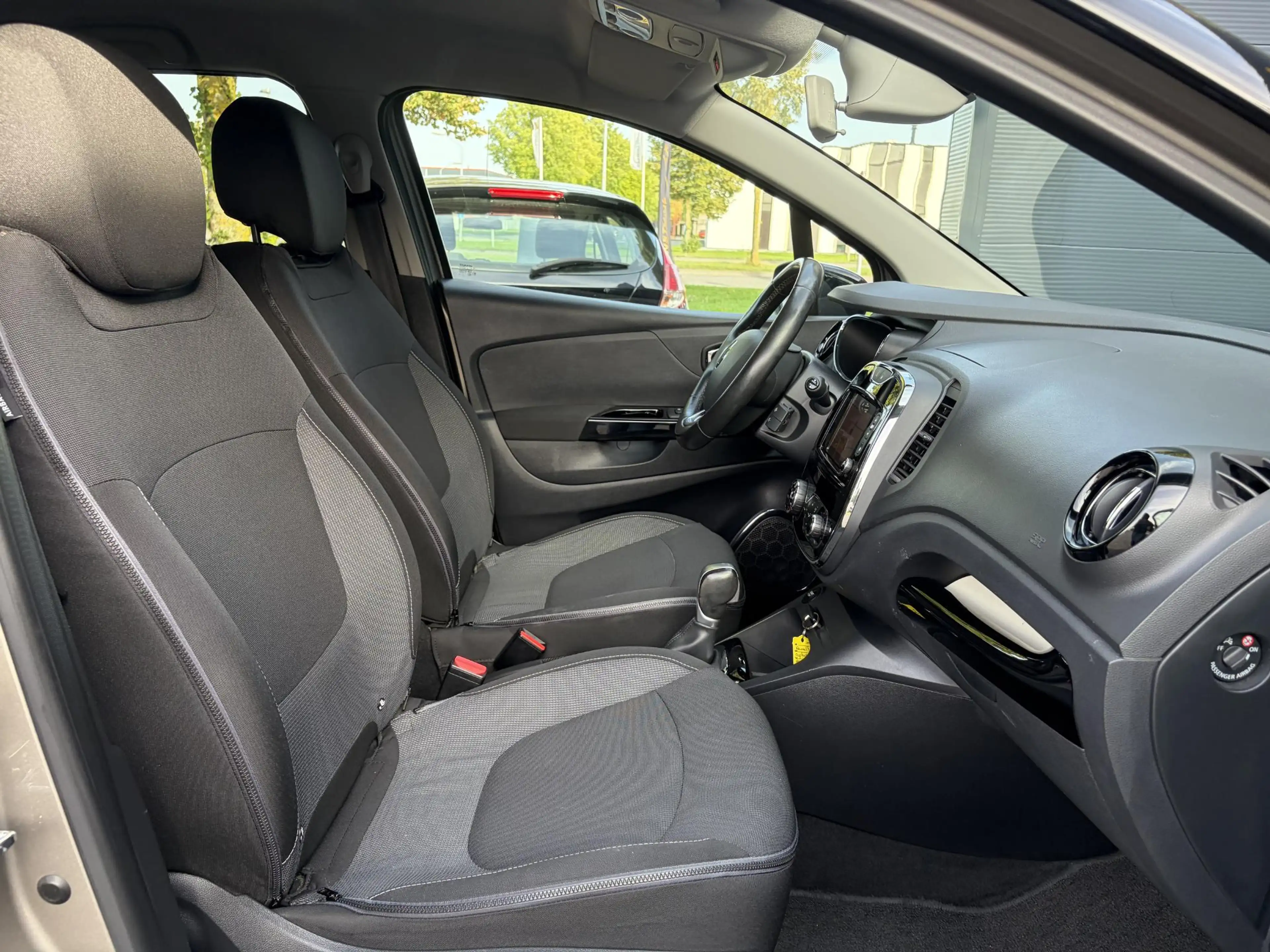 Renault Captur 1.2 TCe Dynamique ✓Navi✓Trekhaak✓Keyless✓Clima✓Cru — photo 9