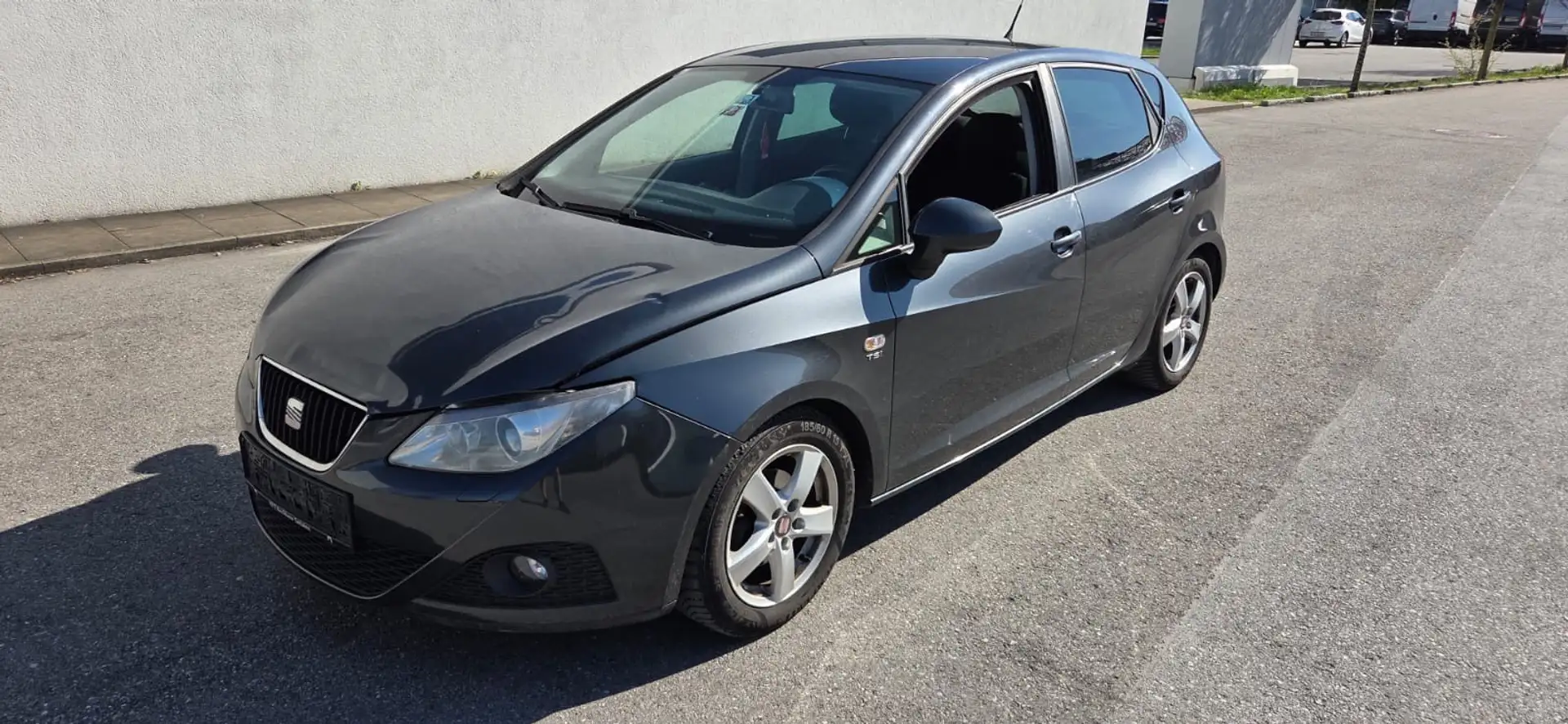 SEAT Ibiza Sport 1,2 TSI - 1