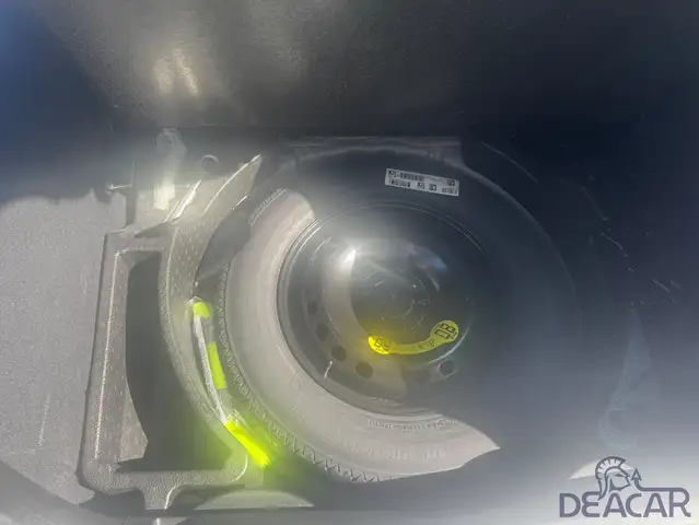 Ford B-Max view 9