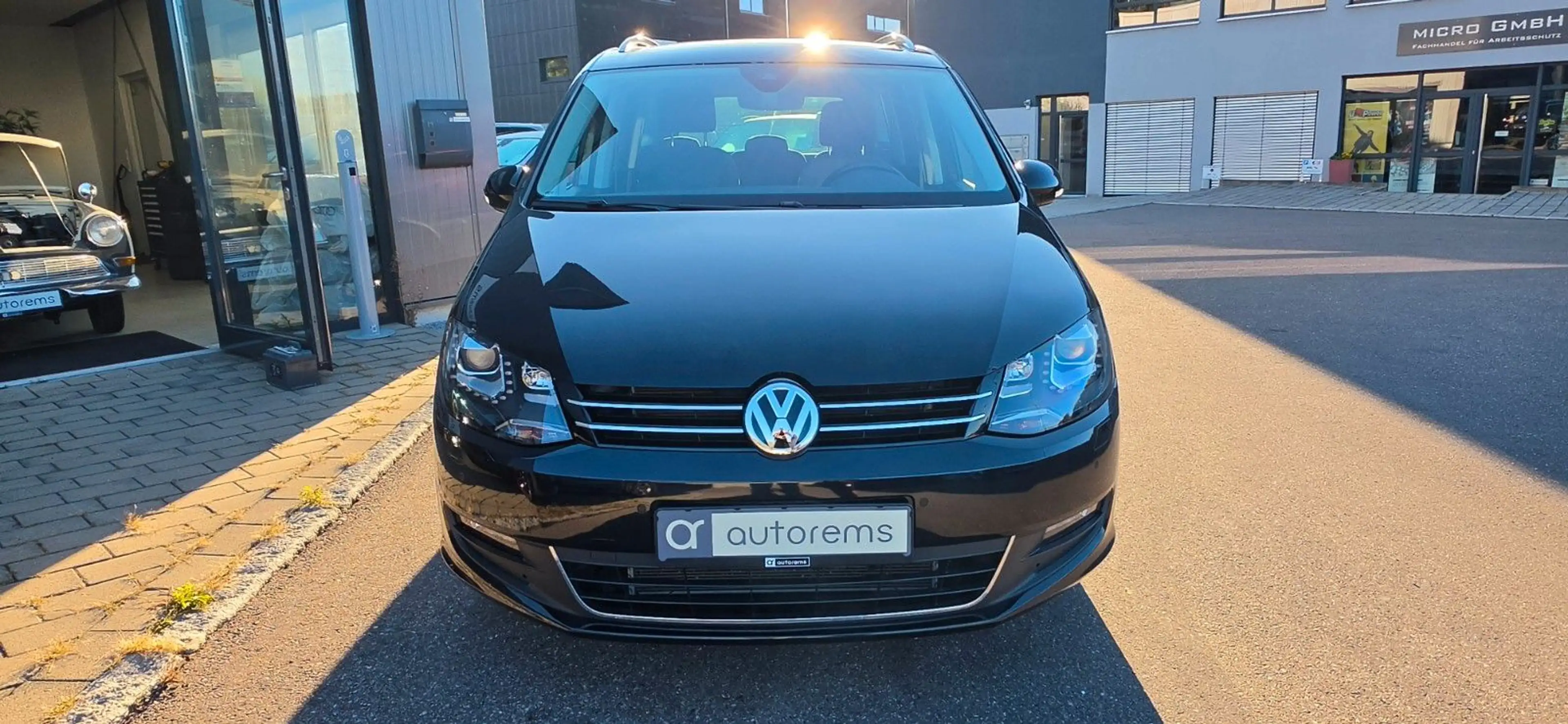 Volkswagen Sharan Active*7SITZER*ASSIST*ACC*KINDERSITZ* — photo 2