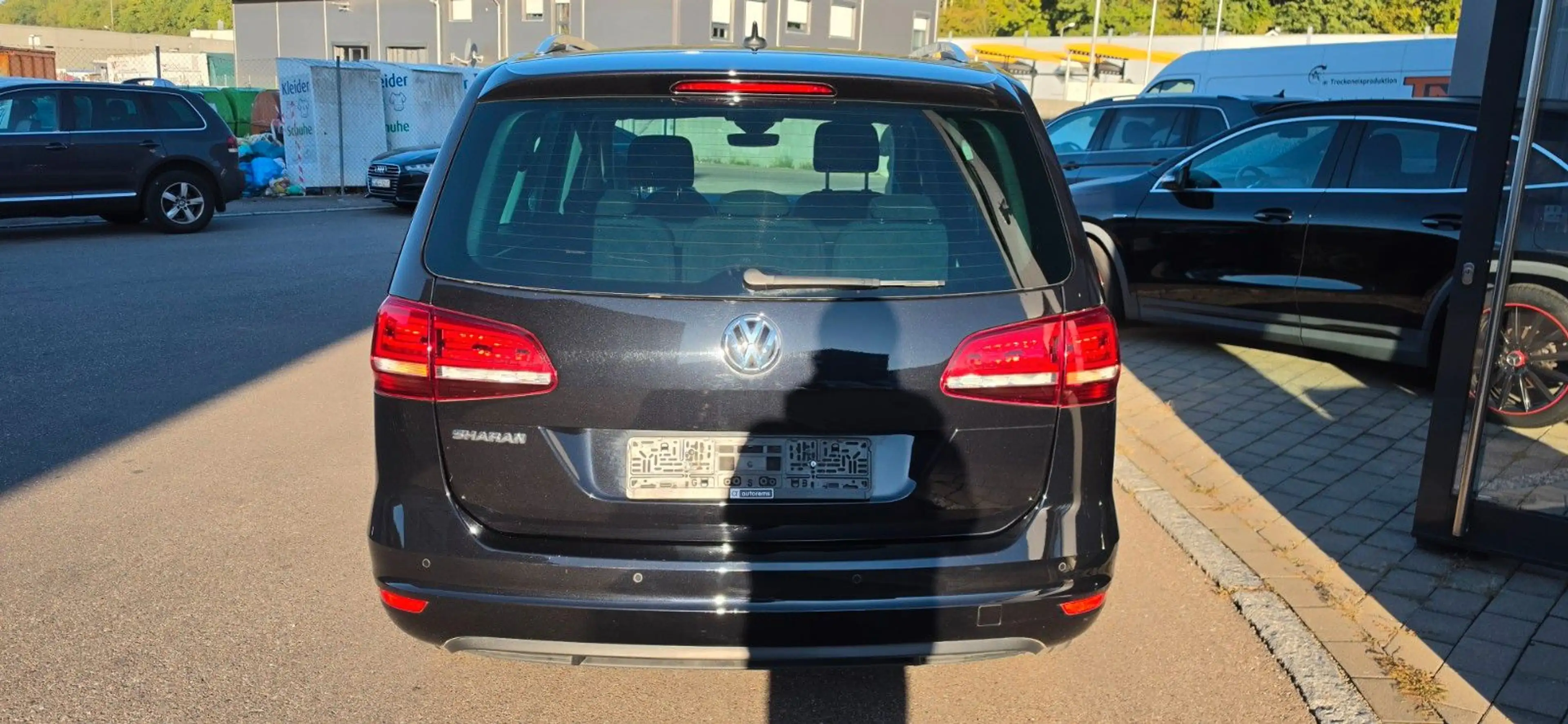 Volkswagen Sharan Active*7SITZER*ASSIST*ACC*KINDERSITZ* — photo 6