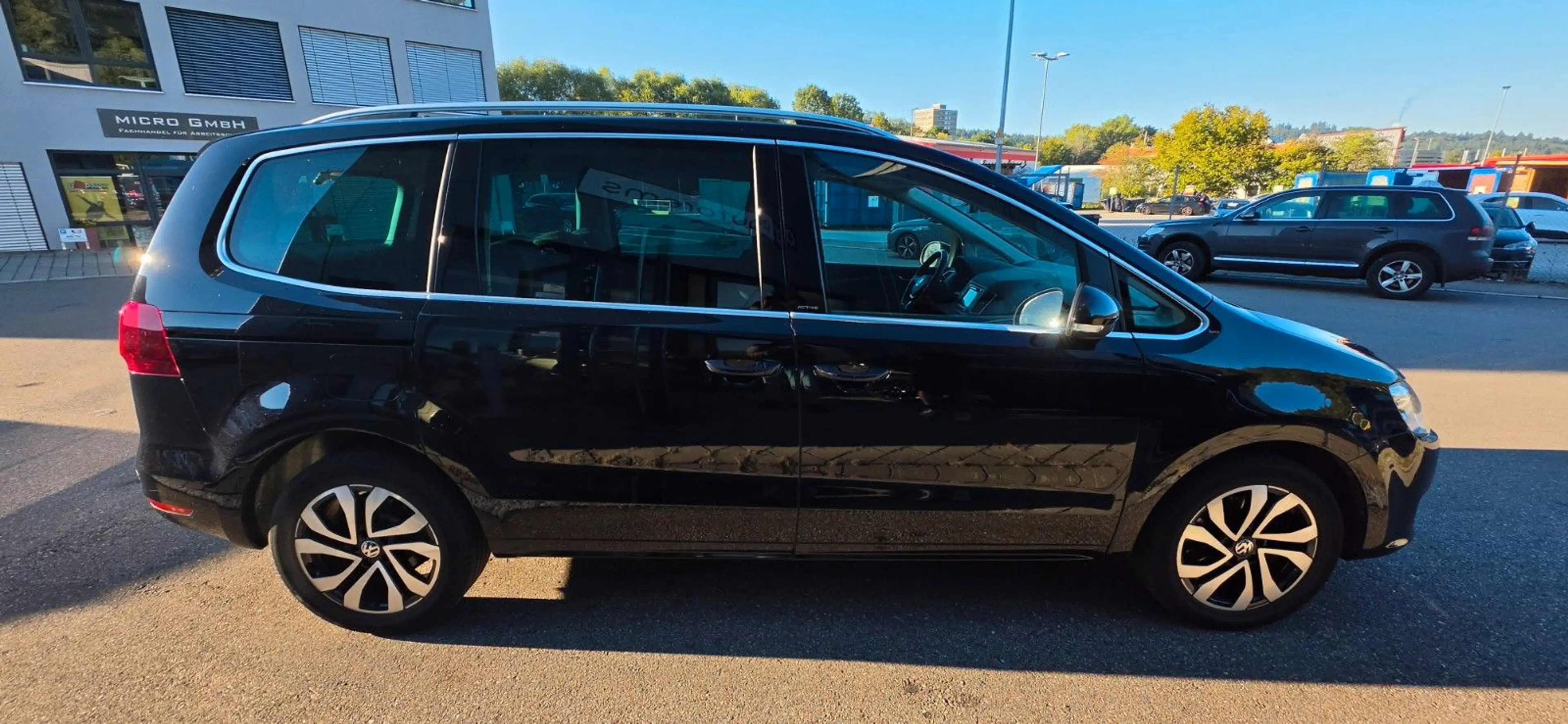 Volkswagen Sharan Active*7SITZER*ASSIST*ACC*KINDERSITZ* — photo 4
