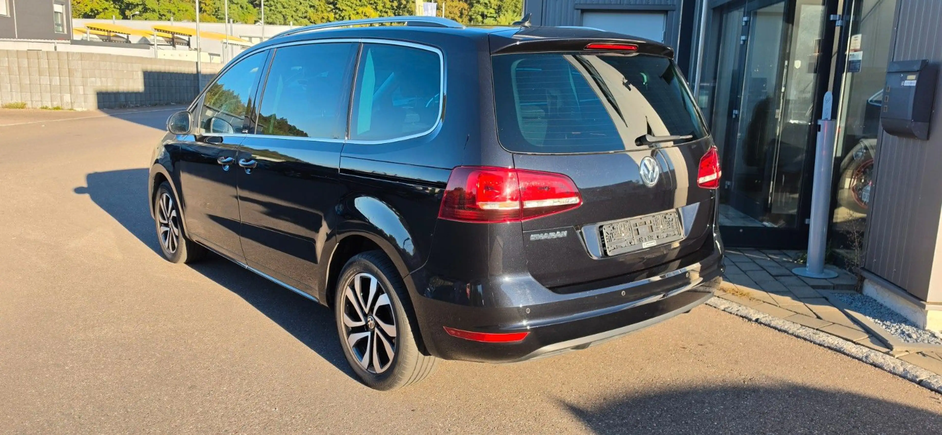Volkswagen Sharan Active*7SITZER*ASSIST*ACC*KINDERSITZ* — photo 7