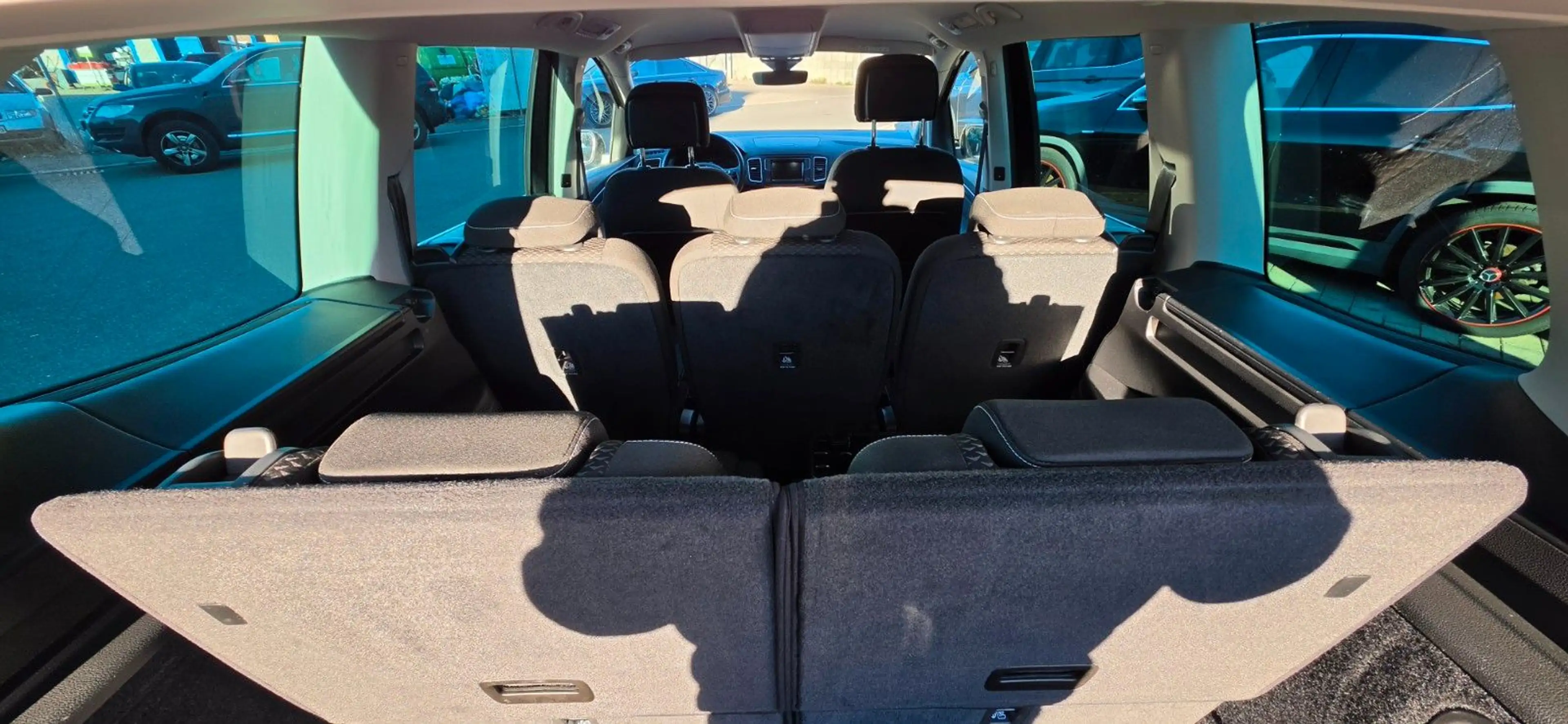 Volkswagen Sharan Active*7SITZER*ASSIST*ACC*KINDERSITZ* — photo 14