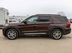 Ford Explorer снимка Ford Explorer