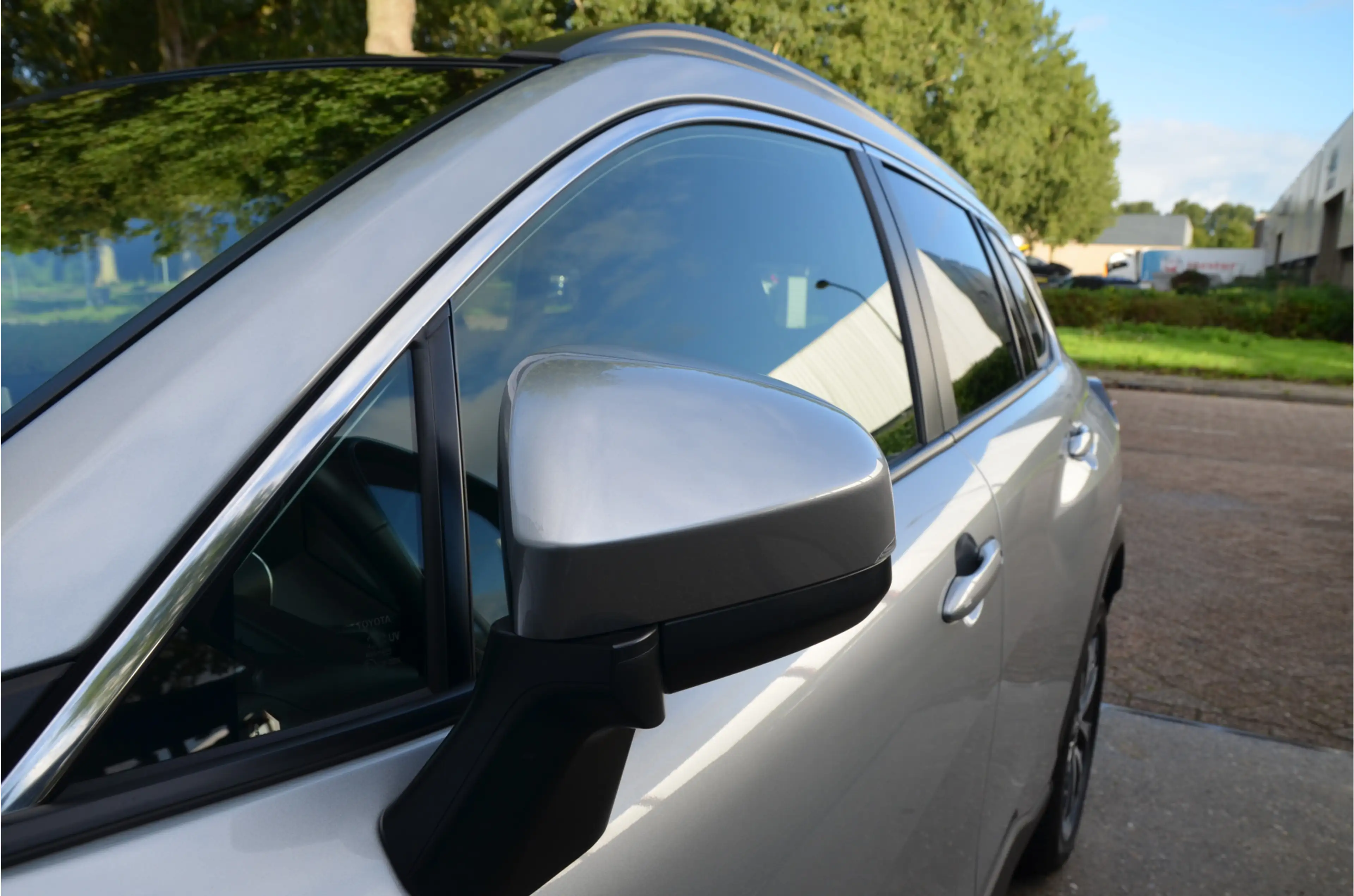 Toyota Corolla Cross Hybrid 140 Style + Premium Pack I Panorama-glasdak — photo 25