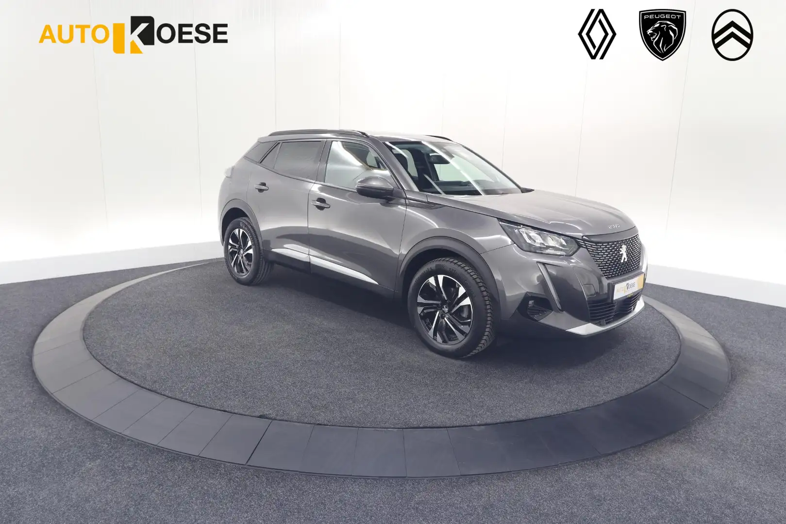 Peugeot 2008 PureTech 102 Allure Pack | Camera | Apple Carplay Grijs - 1