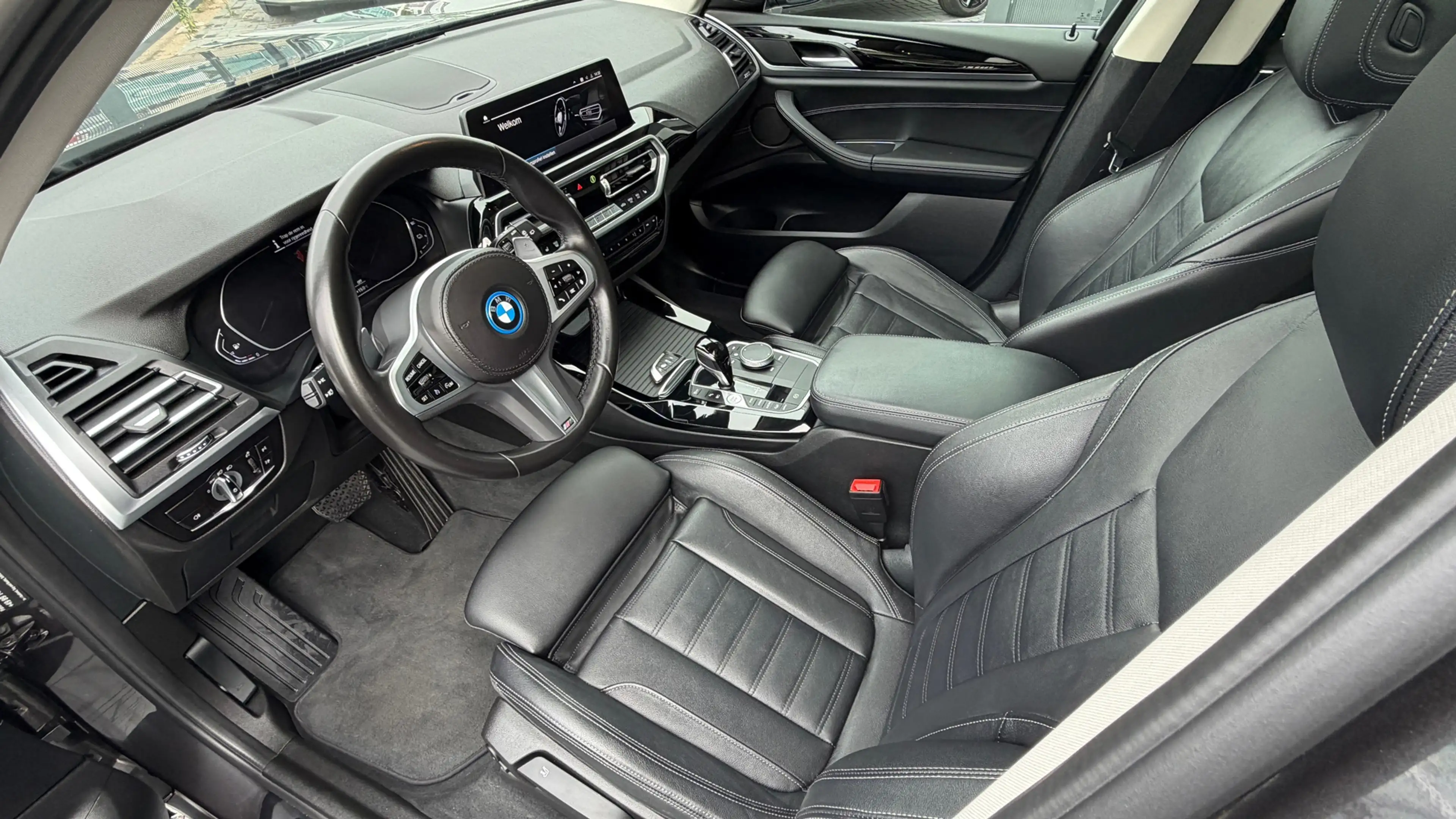 BMW X3 XDrive30e High Executive Pano|Keyless|Camera|Leder — photo 8