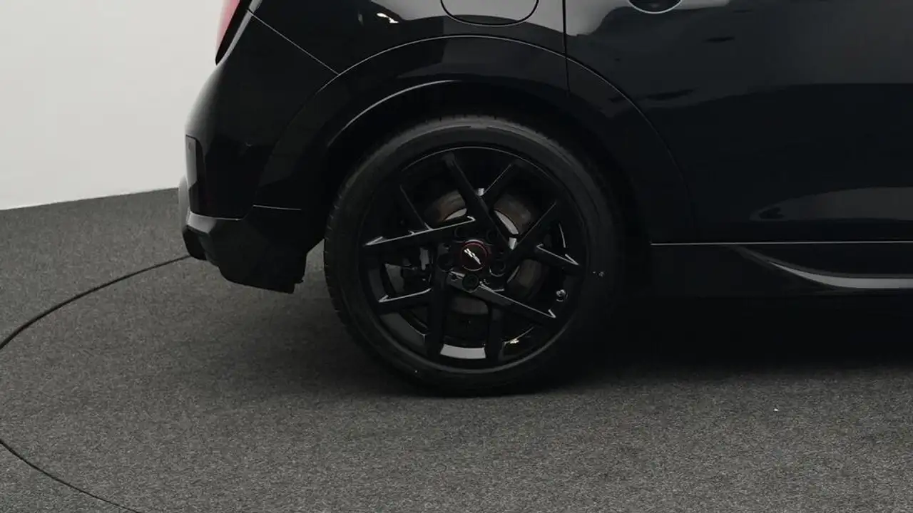 MINI Cooper C John Cooper Works Trim 11