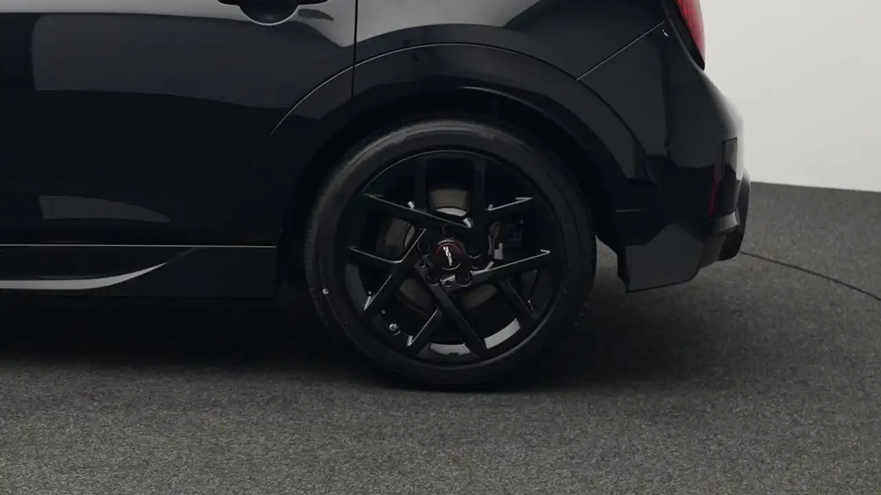 MINI Cooper C John Cooper Works Trim 13