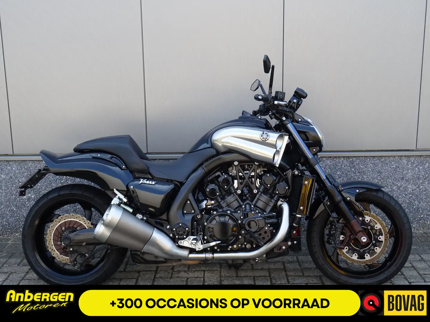Yamaha Vmax 1700 Zwart - 1