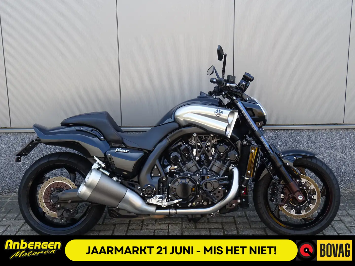 Yamaha Vmax 1700 Negru - 1