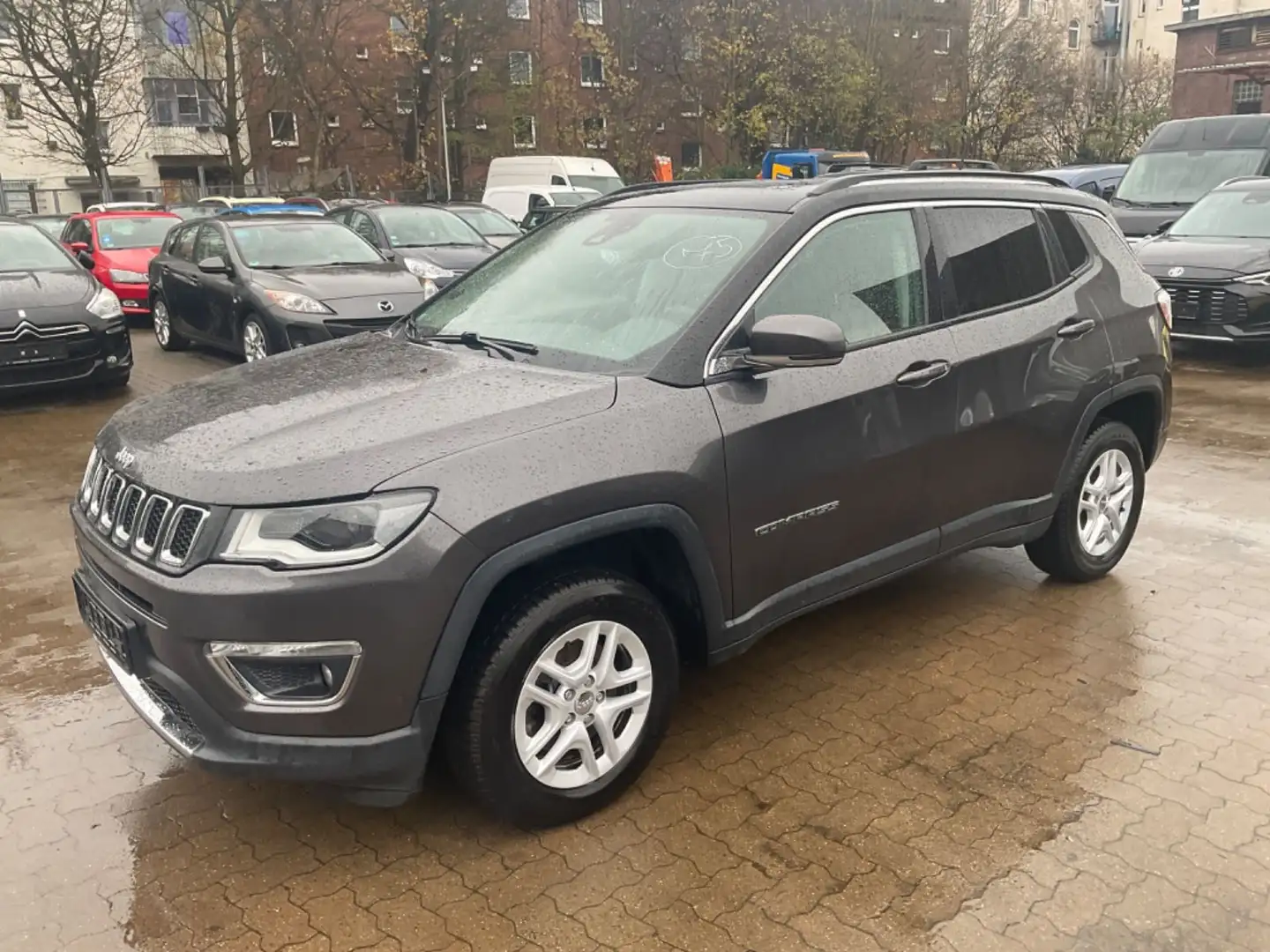 Jeep Compass Limited 4WD TÜV 03.2026 4x4 Grau - 1