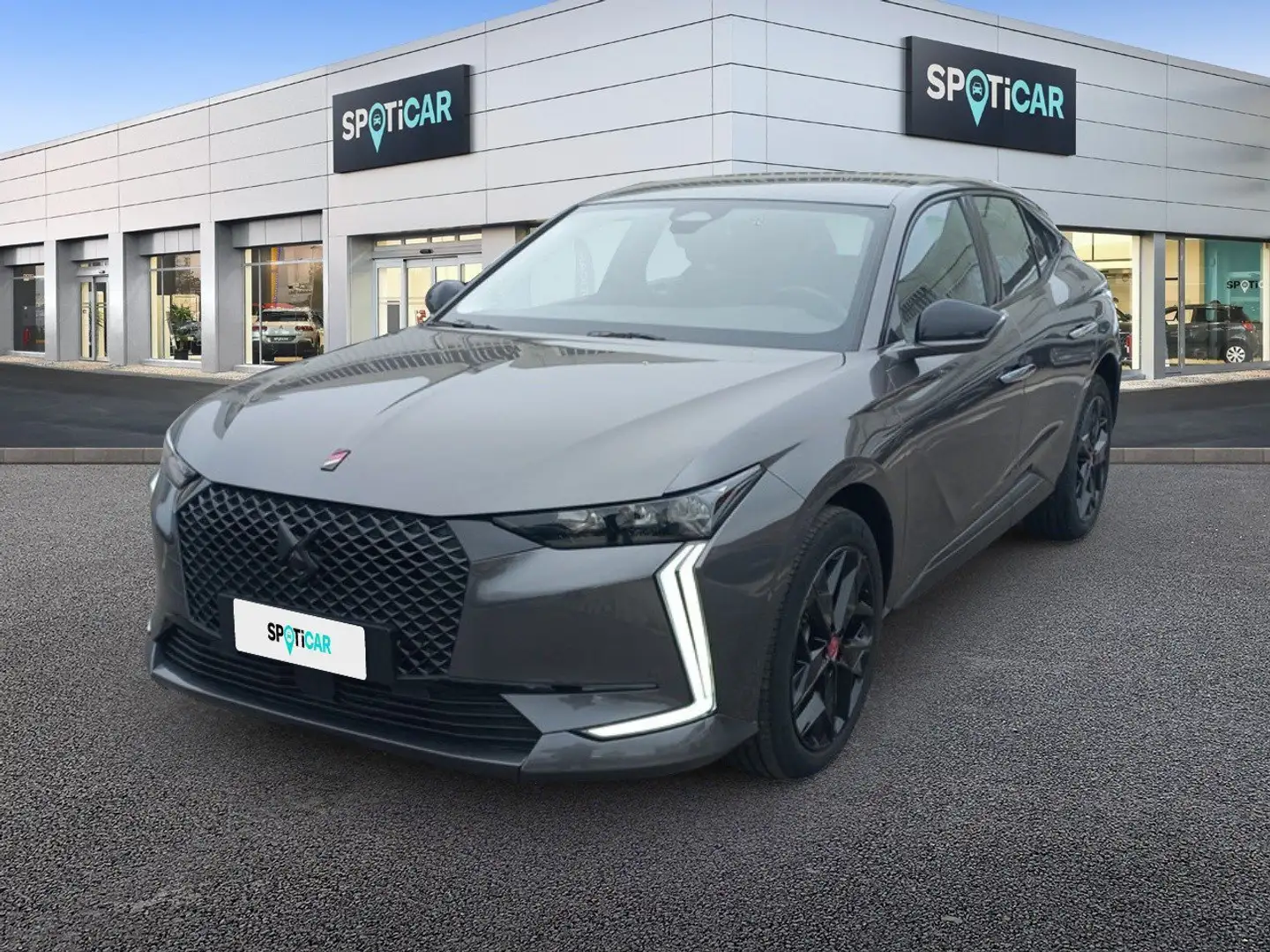 DS Automobiles DS 4 BlueHDi 130 Automatico PerformanceLine Gris - 1