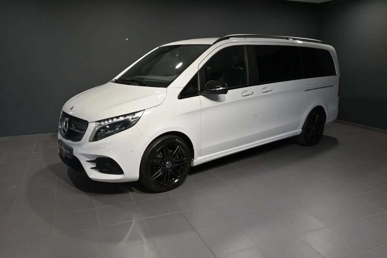 Mercedes-Benz V 250 Avantgarde lang 7-Sitze Distronic PANO AMG Standhe Biały - 1