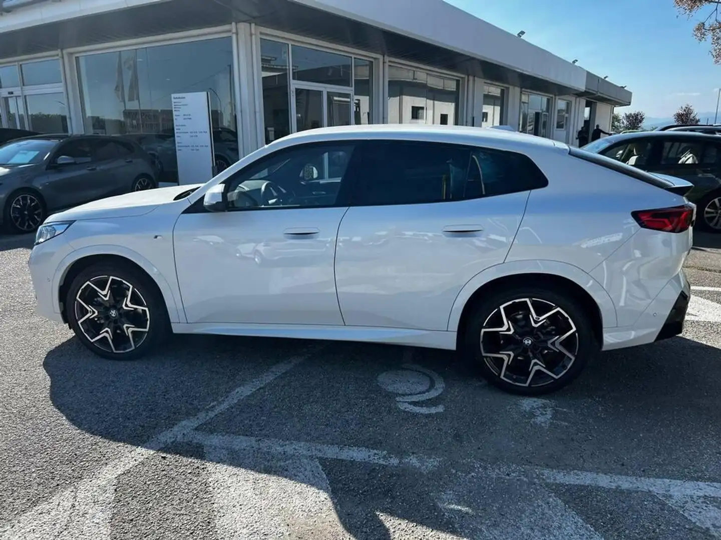 BMW X2 sdrive 20i 48V MSport auto Bianco - 2