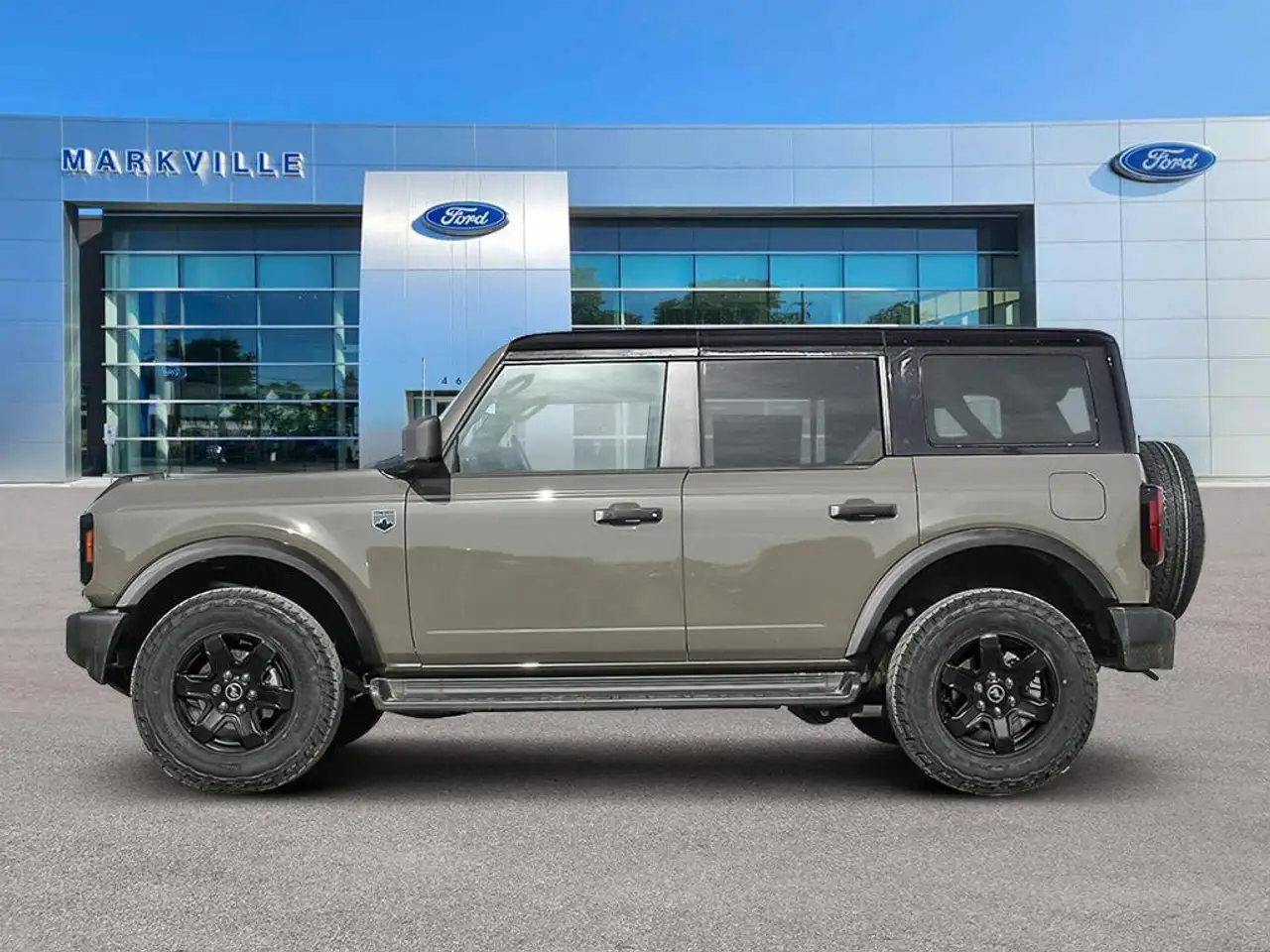 Ford Bronco снимка Ford Bronco