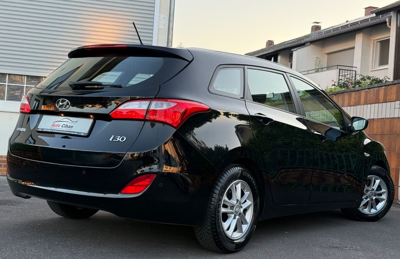 Hyundai i30 cw FIFA World Cup Edition 2.HAND! EU5! TOP! — photo 11