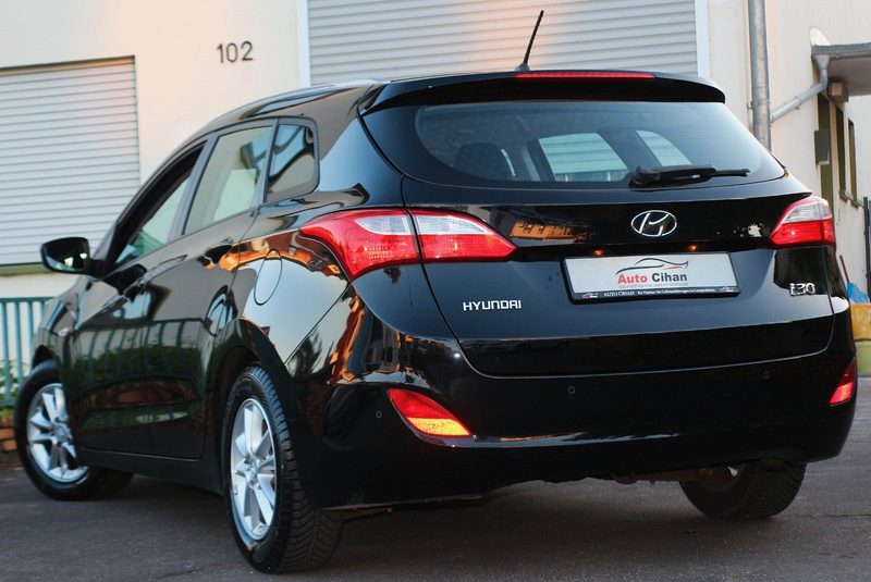 Hyundai i30 cw FIFA World Cup Edition 2.HAND! EU5! TOP! — photo 10