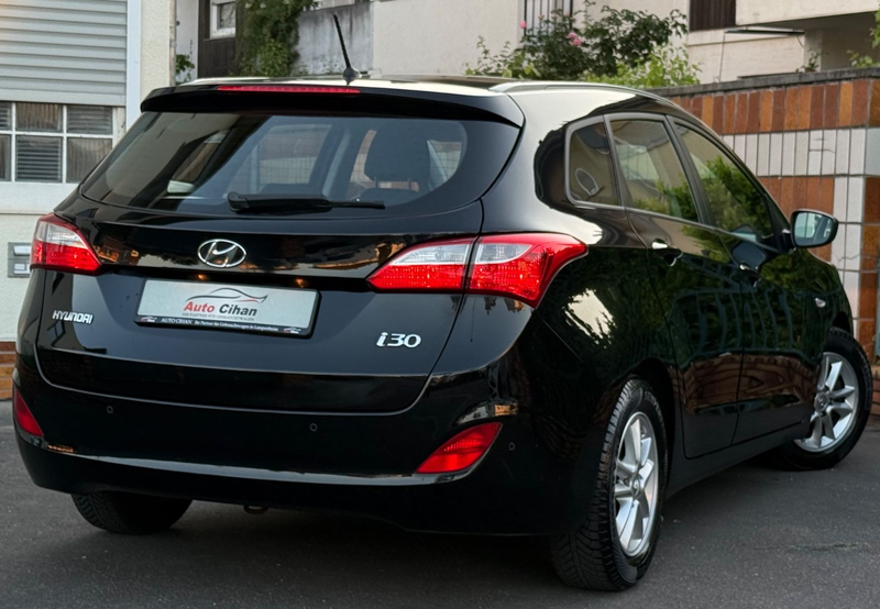 Hyundai i30 cw FIFA World Cup Edition 2.HAND! EU5! TOP! — photo 9
