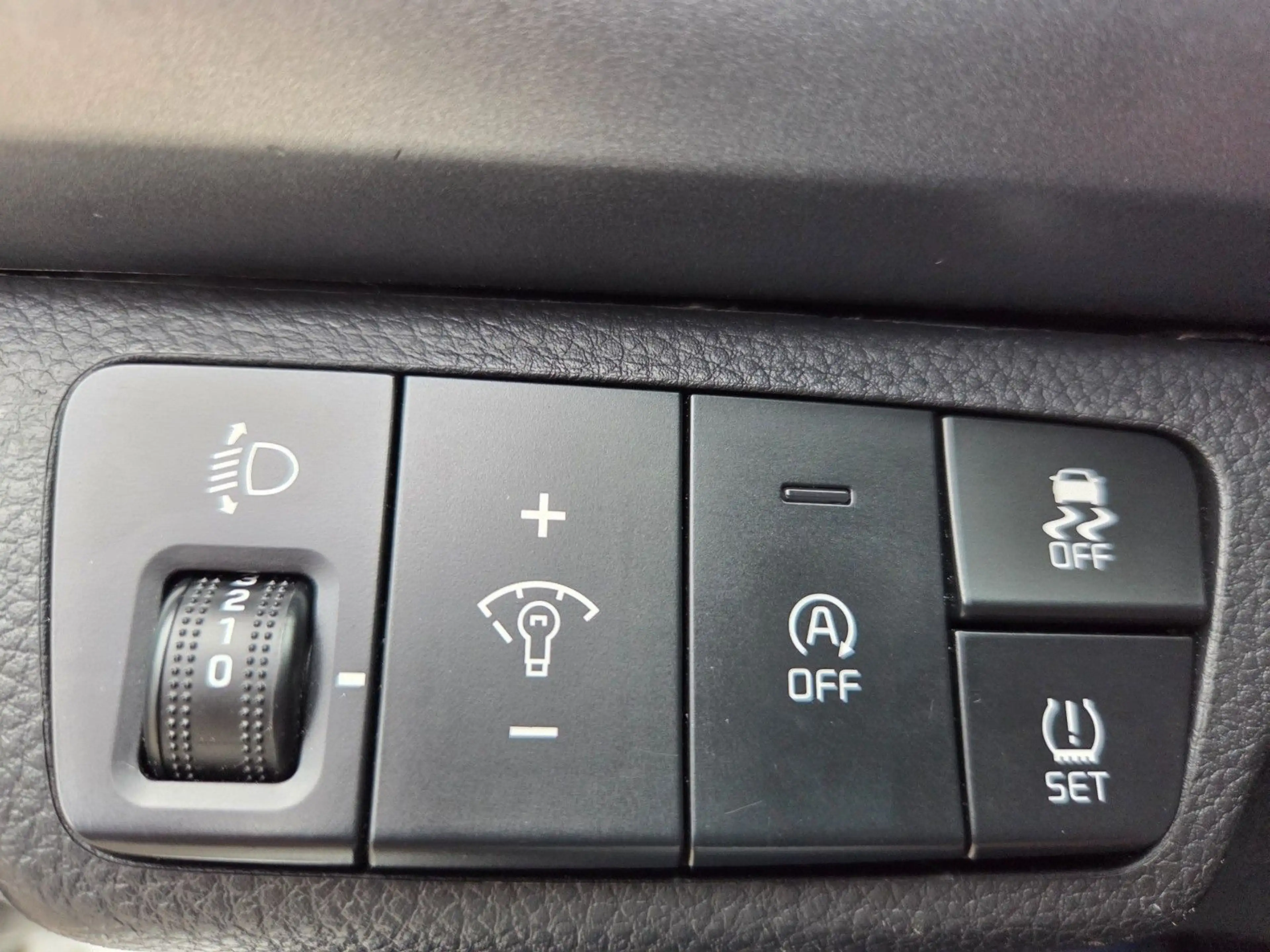 Kia Rio Edition 7 Garantie bis 06/28 Autom.Allwetter — photo 27