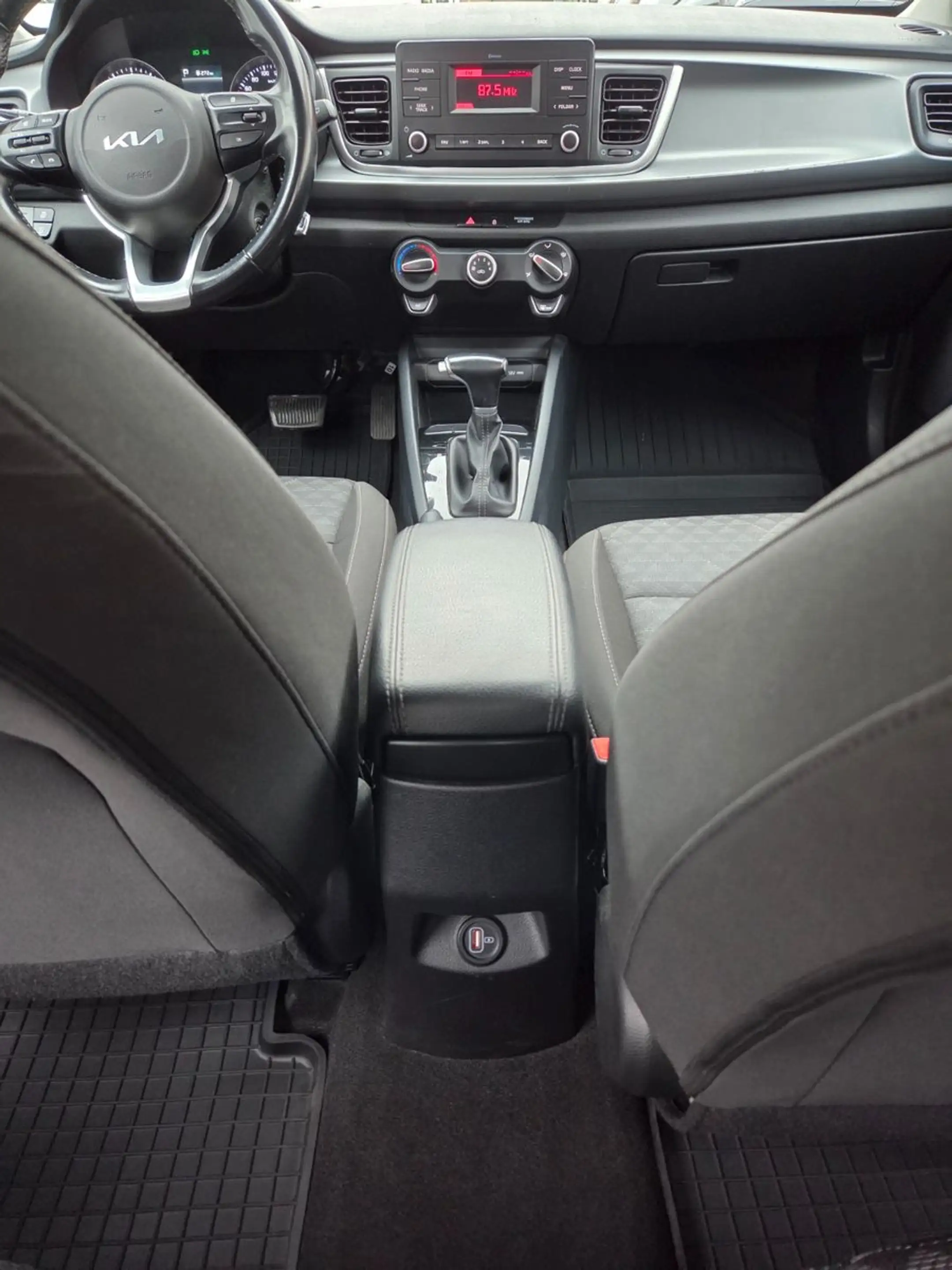Kia Rio Edition 7 Garantie bis 06/28 Autom.Allwetter — photo 22