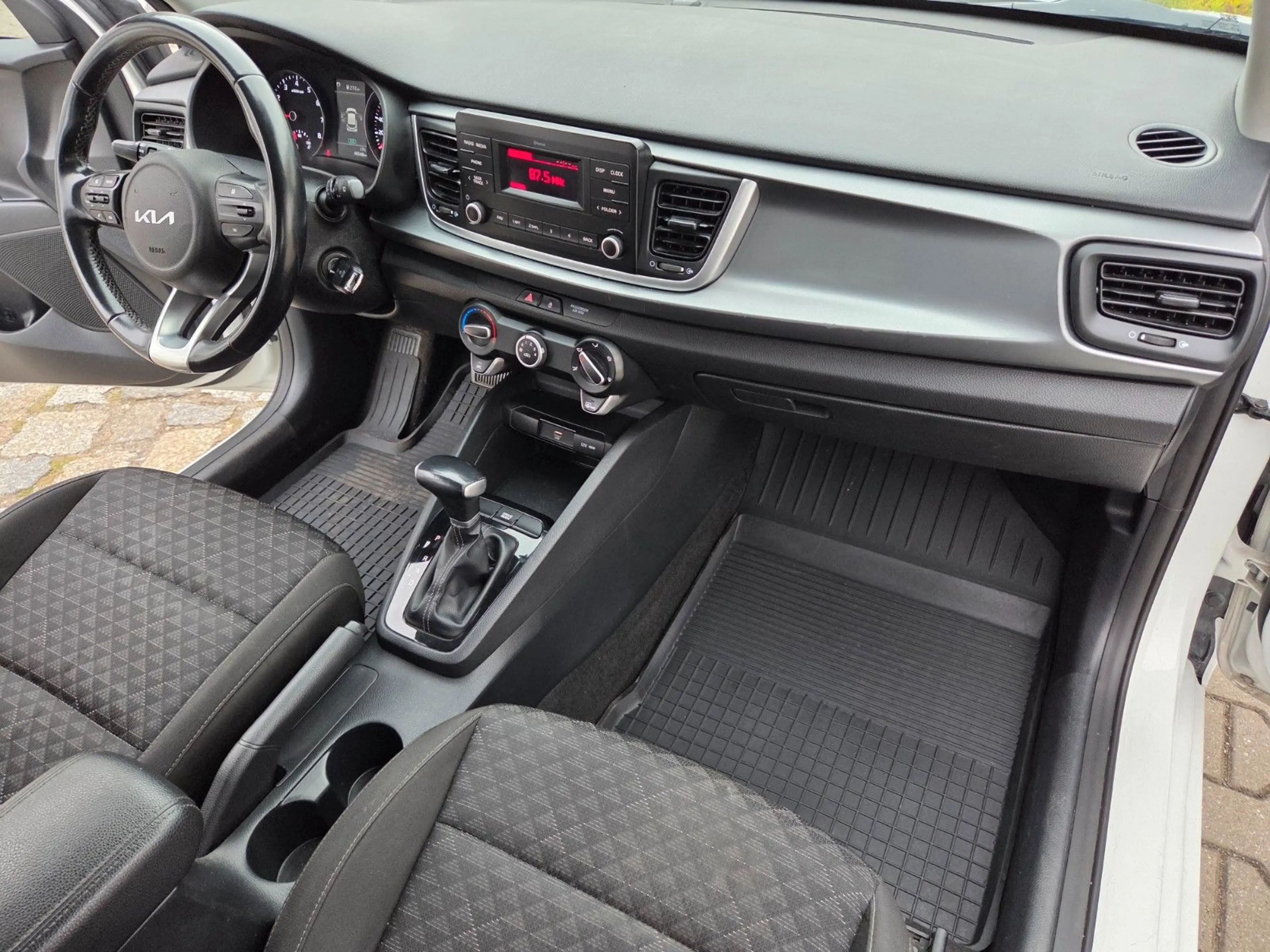 Kia Rio Edition 7 Garantie bis 06/28 Autom.Allwetter — photo 20