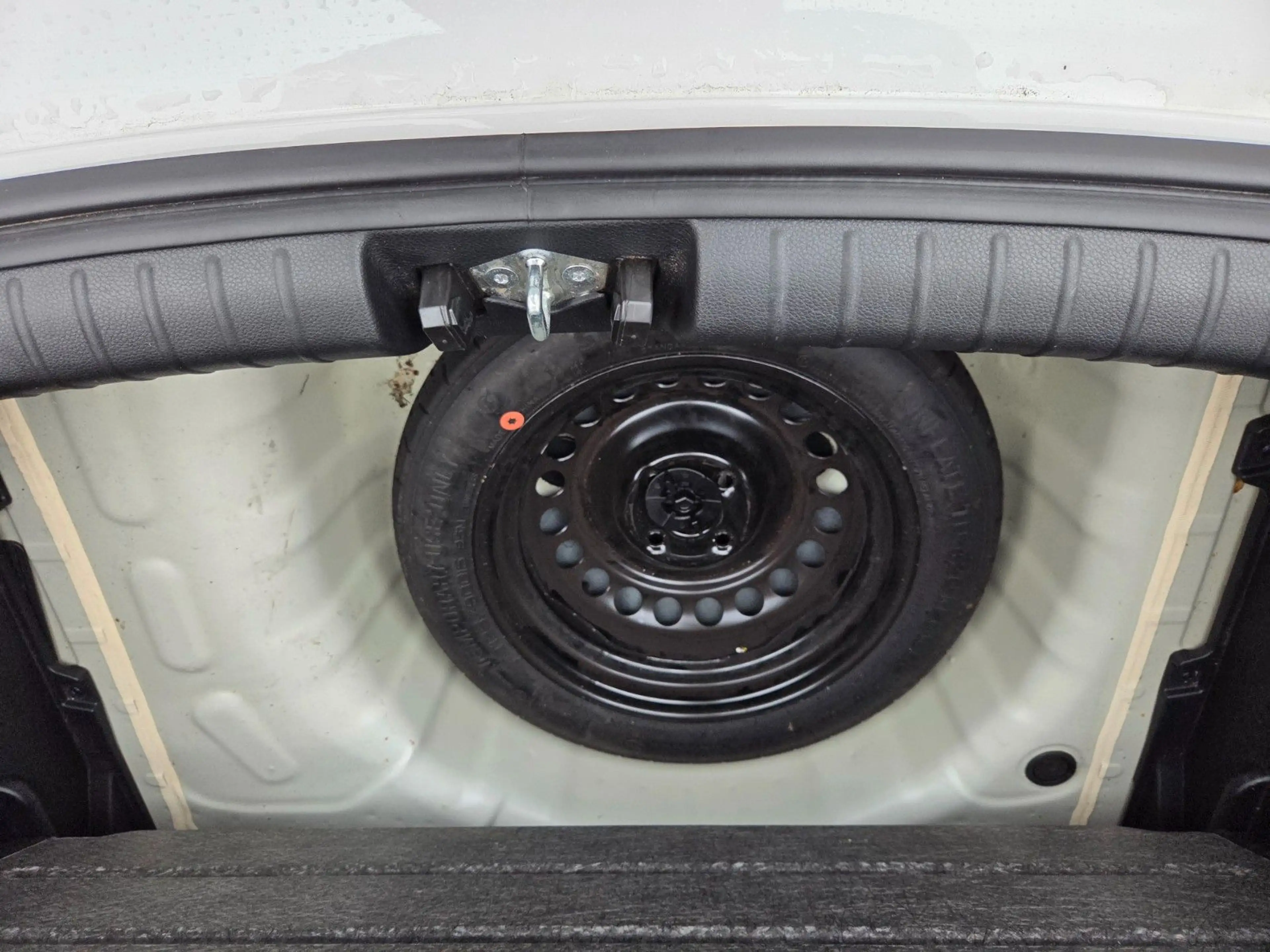 Kia Rio Edition 7 Garantie bis 06/28 Autom.Allwetter — photo 16