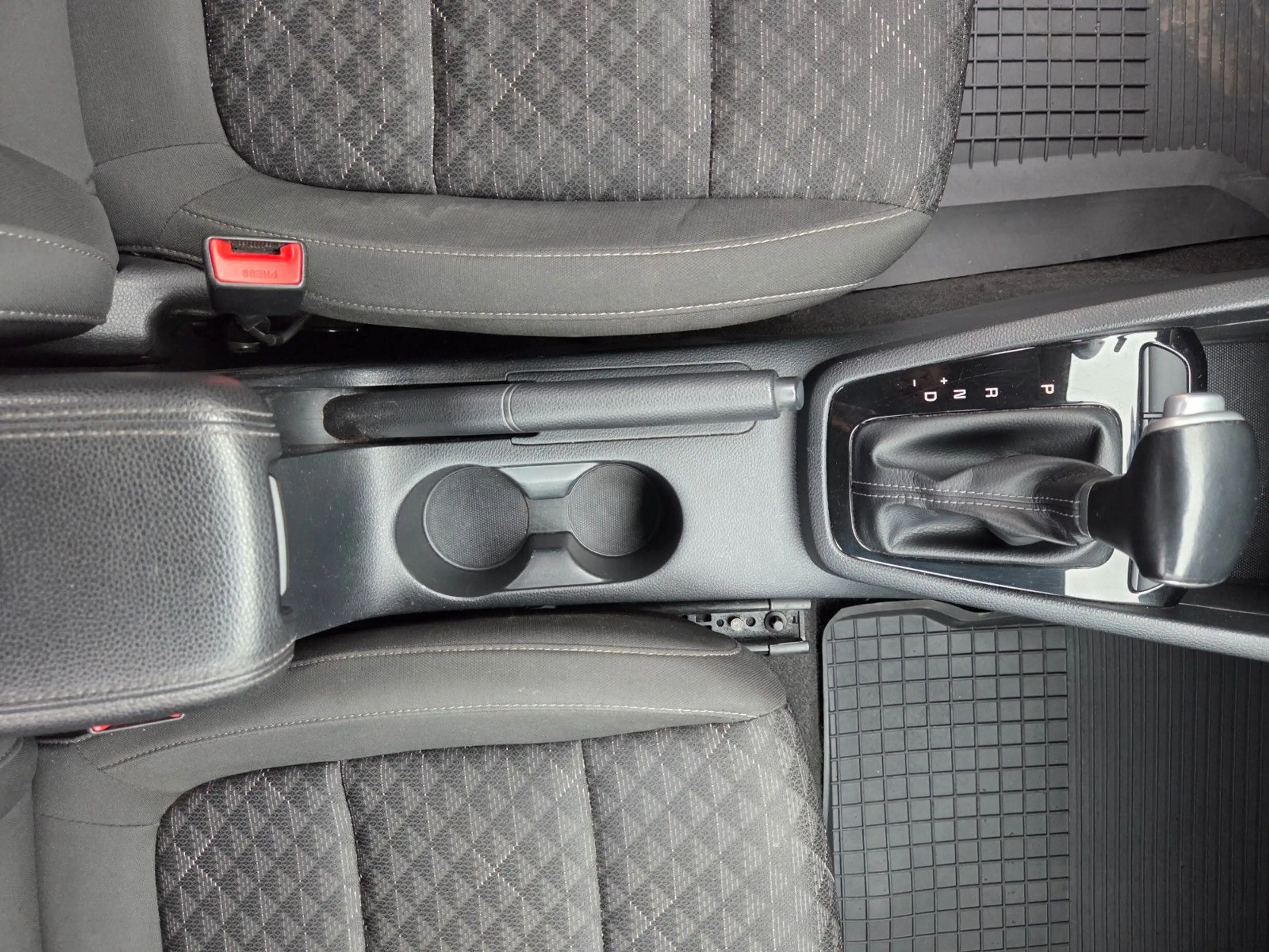 Kia Rio Edition 7 Garantie bis 06/28 Autom.Allwetter — photo 26