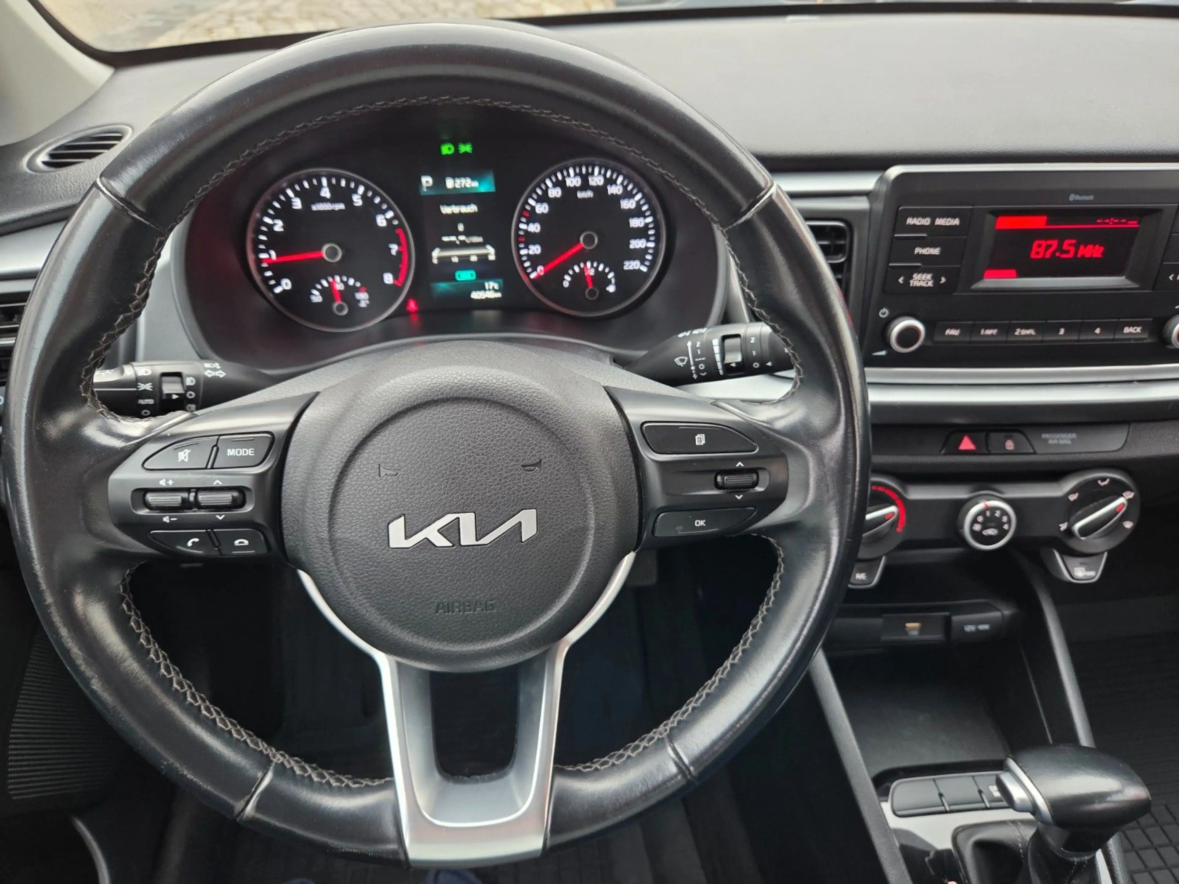 Kia Rio Edition 7 Garantie bis 06/28 Autom.Allwetter — photo 29